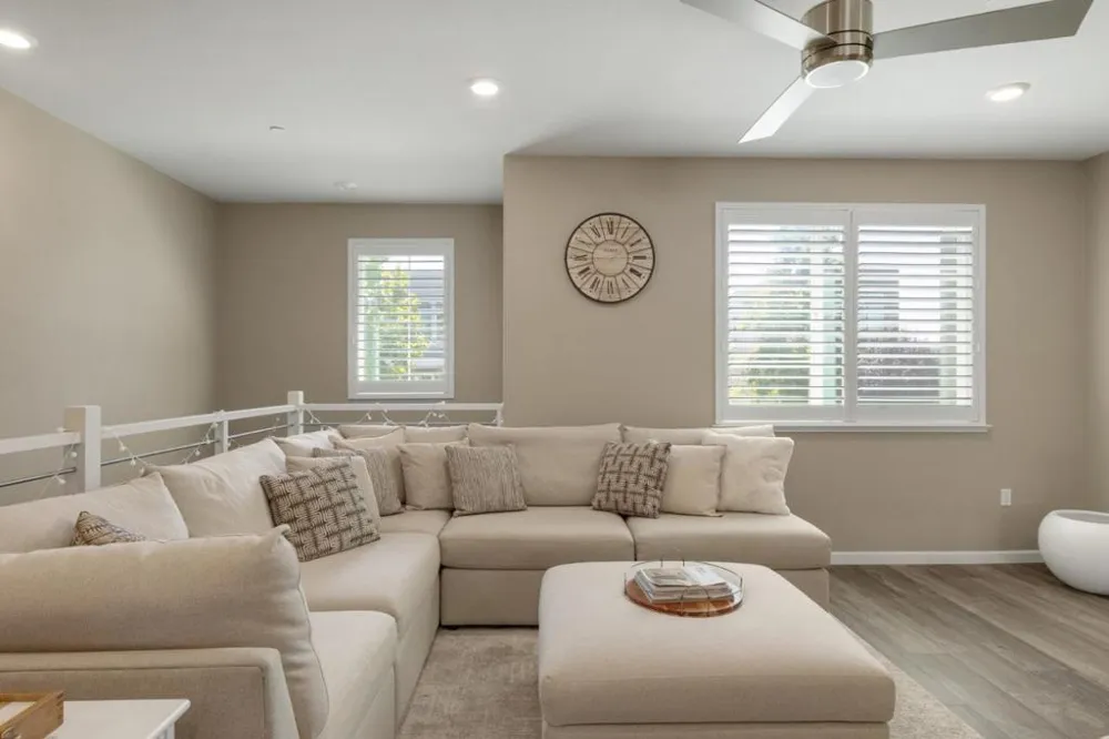 133 Llano De Los Robles Avenue #3 San Jose, CA 95136