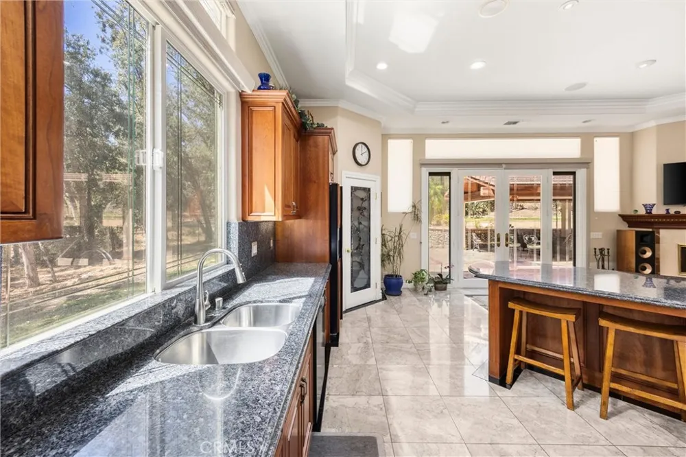 10078 Copper Mountain Court Rancho Cucamonga, CA 91737
