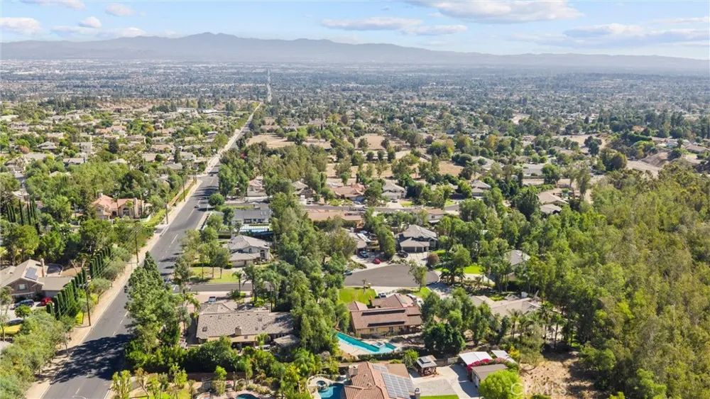 10078 Copper Mountain Court Rancho Cucamonga, CA 91737