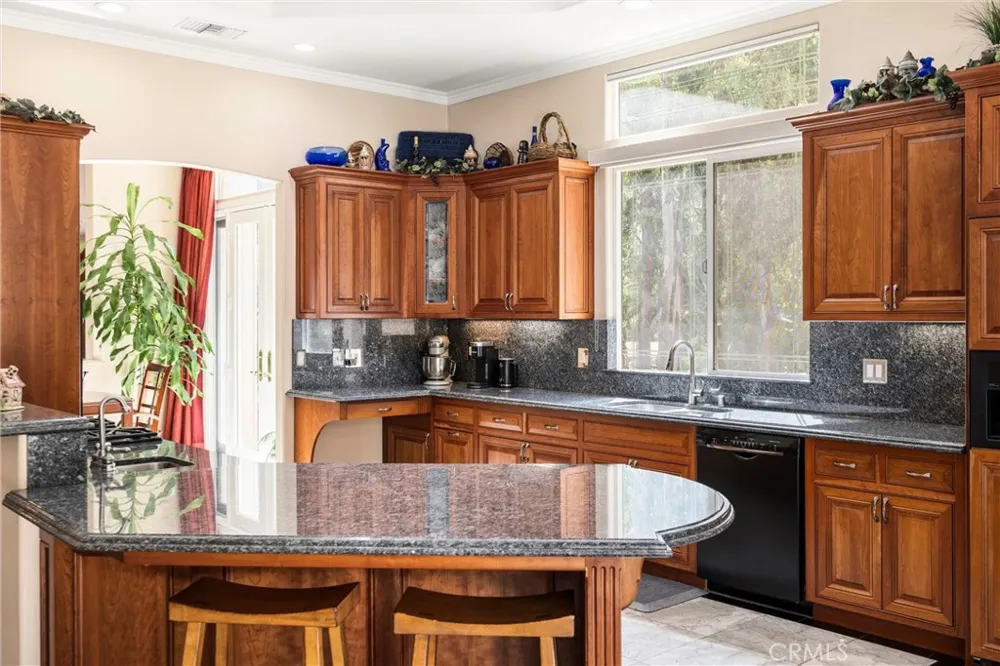 10078 Copper Mountain Court Rancho Cucamonga, CA 91737