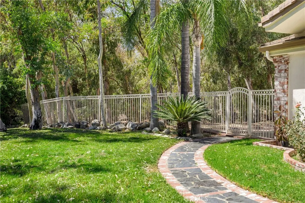 10078 Copper Mountain Court Rancho Cucamonga, CA 91737