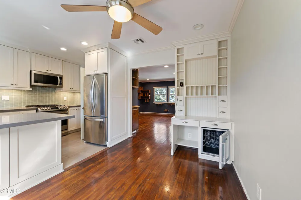5886 Bowcroft Street #4 Los Angeles, CA 90016