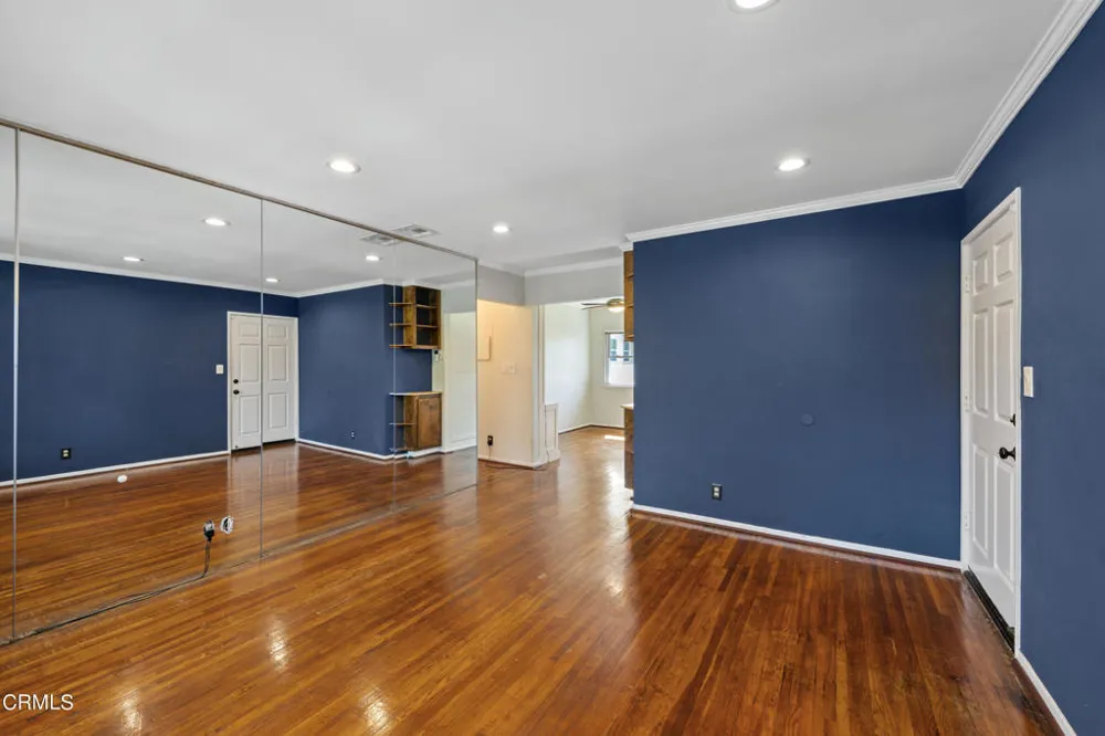 5886 Bowcroft Street #4 Los Angeles, CA 90016