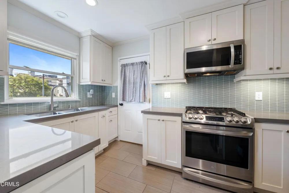 5886 Bowcroft Street #4 Los Angeles, CA 90016