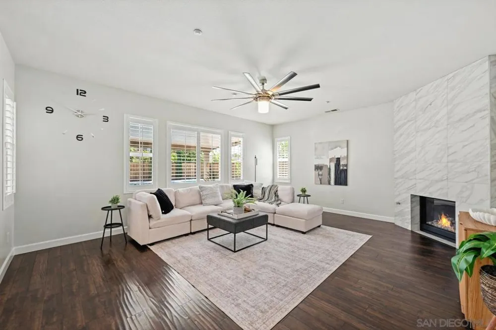 563 Chandler Ct Escondido, CA 92027