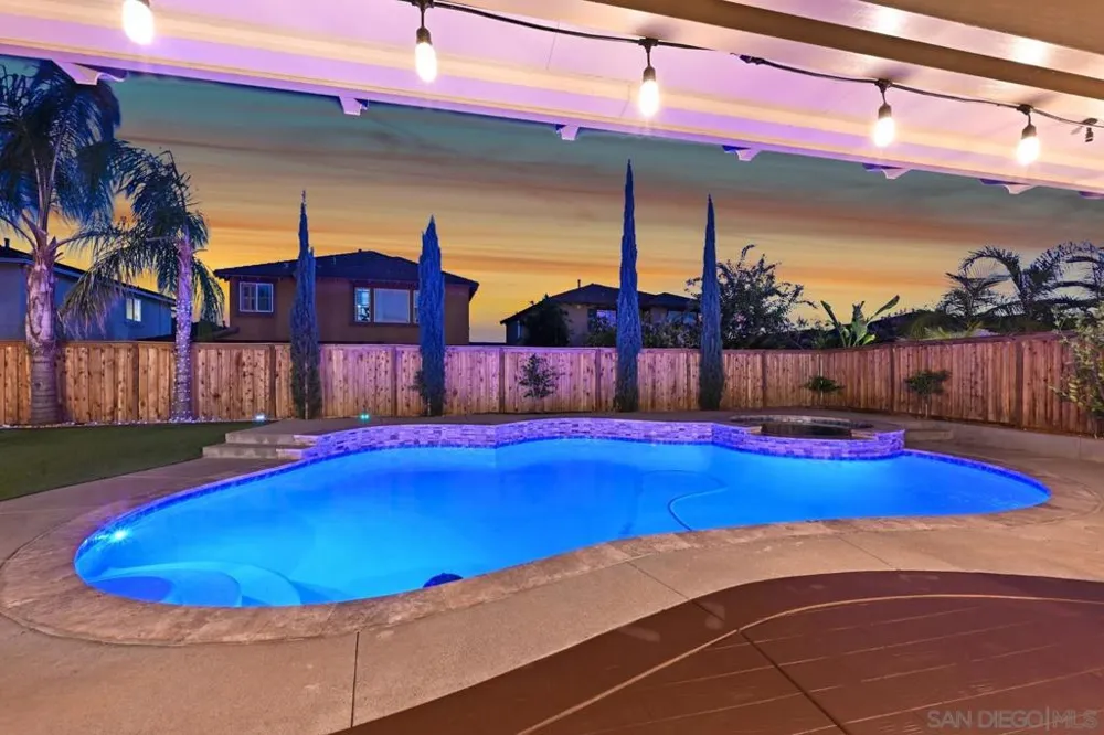 563 Chandler Ct Escondido, CA 92027