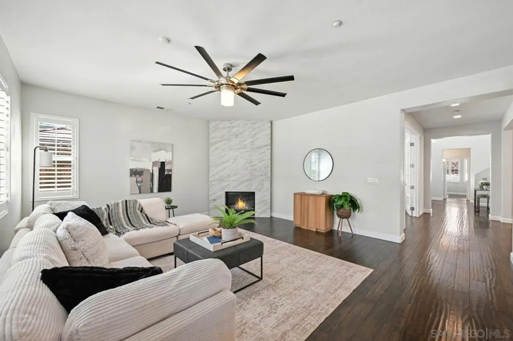 563 Chandler Ct Escondido, CA 92027