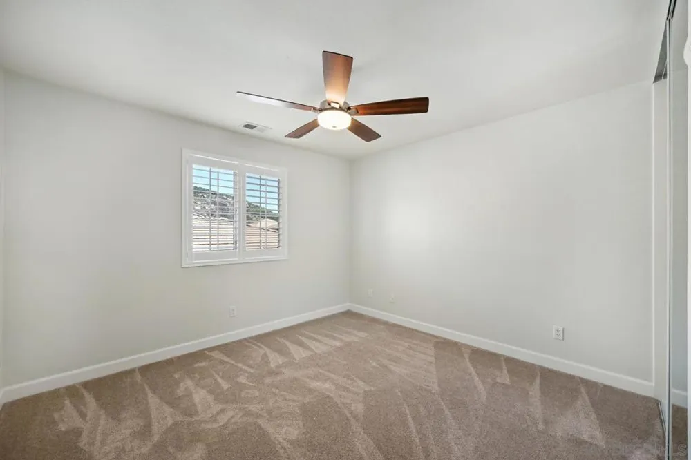 563 Chandler Ct Escondido, CA 92027