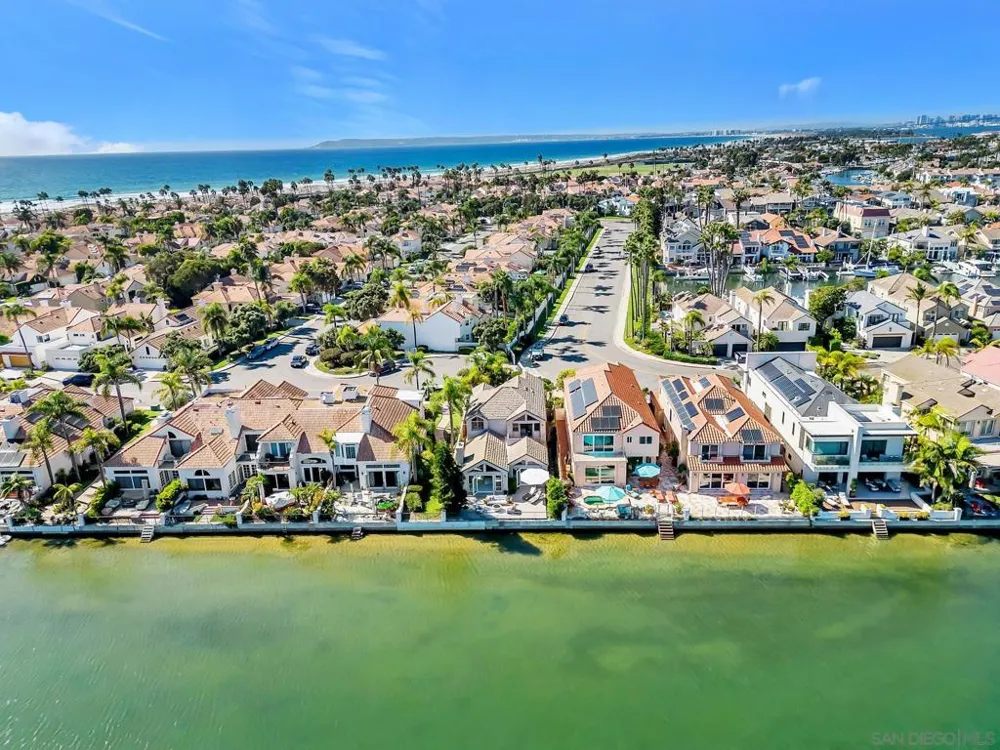 69 Spinnaker Way Coronado, CA 92118