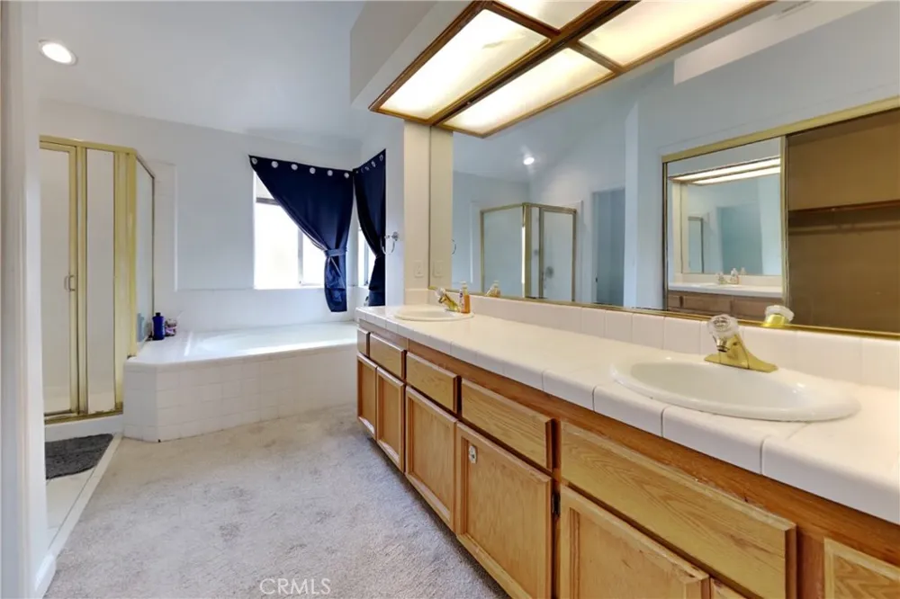 1219 Mohr Circle Manteca, CA 95337