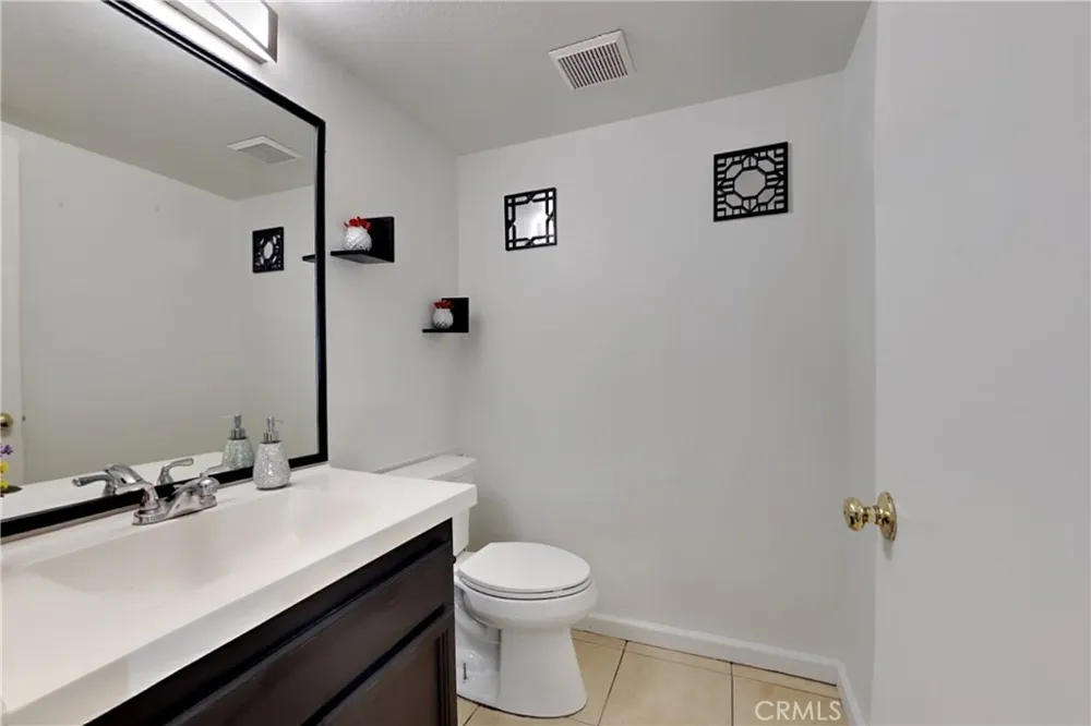 1219 Mohr Circle Manteca, CA 95337