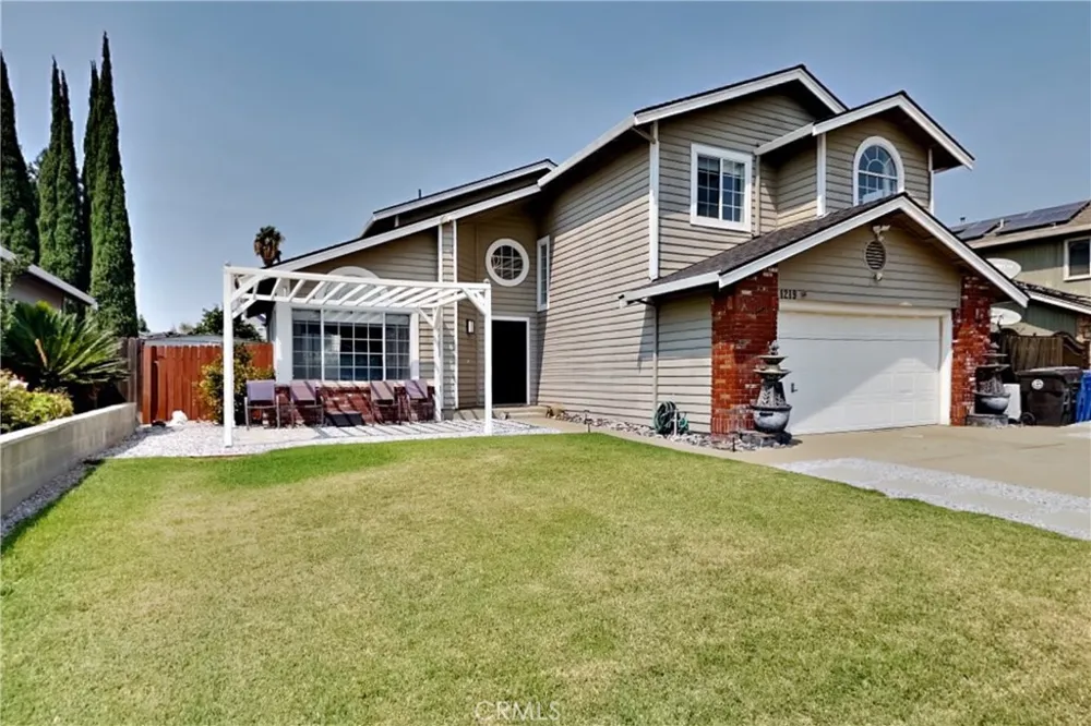 1219 Mohr Circle Manteca, CA 95337