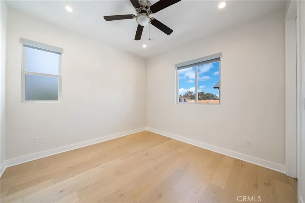 2573 Elden Ave #B Costa Mesa, CA 92627