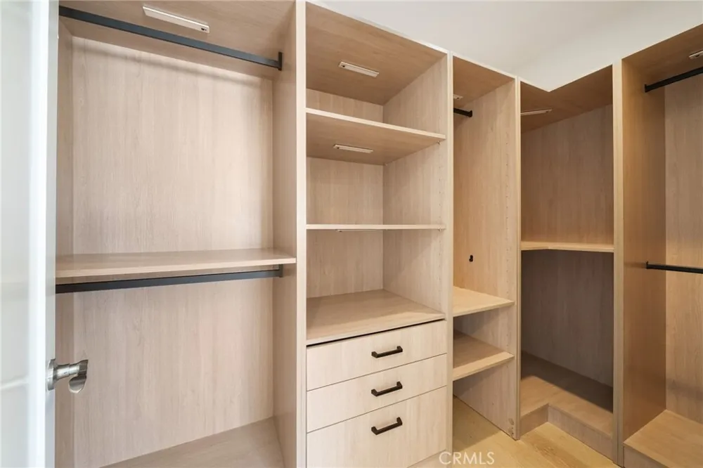 2573 Elden Ave #B Costa Mesa, CA 92627