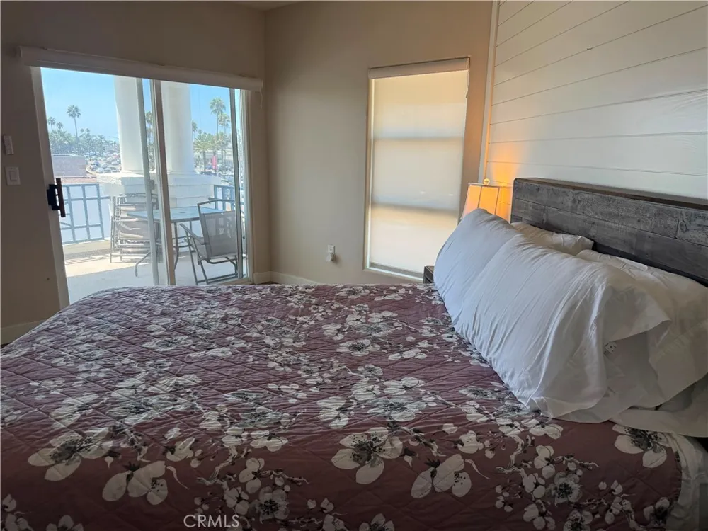 2600 Newport Blv #310 Newport Beach, CA 92663