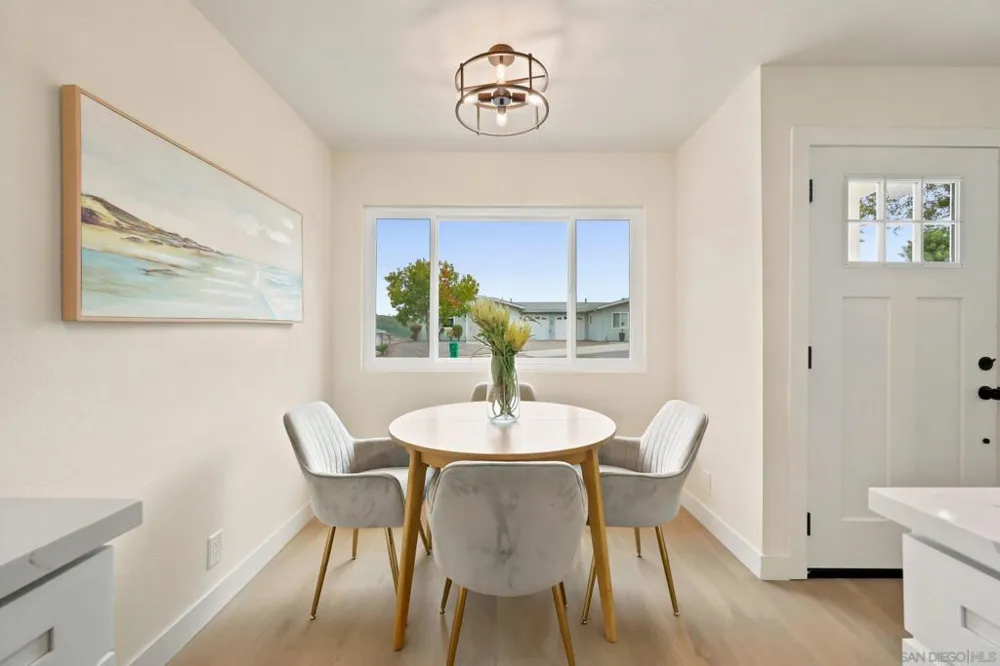 3746 Gail Dr Oceanside, CA 92056