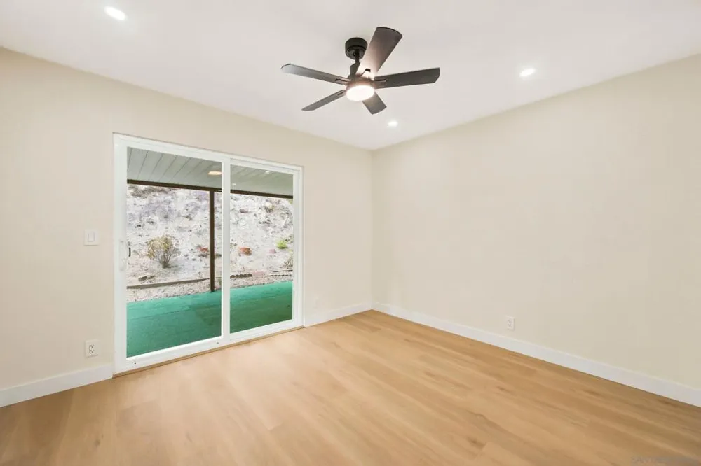3746 Gail Dr Oceanside, CA 92056