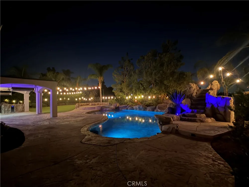 1481 Sunshine Circle Corona, CA 92881