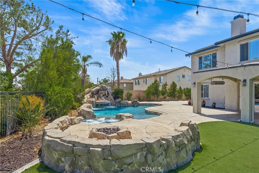1481 Sunshine Circle Corona, CA 92881