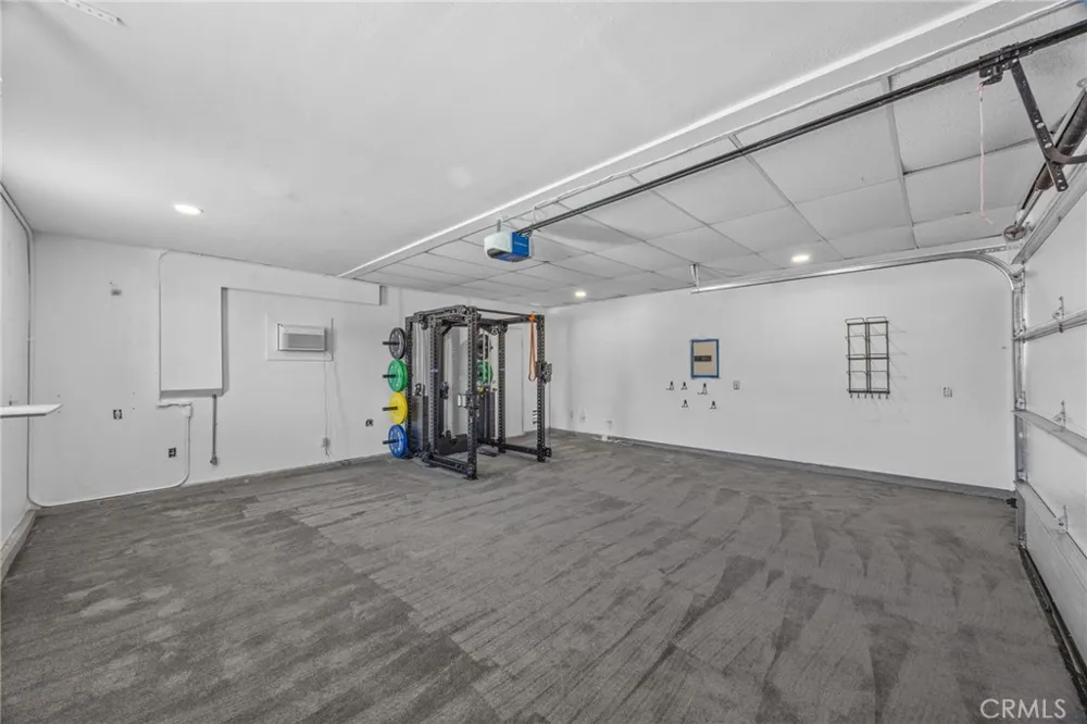 1481 Sunshine Circle Corona, CA 92881