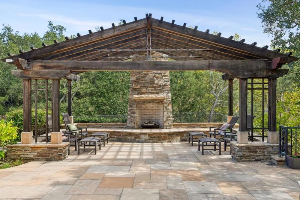 14950 Gypsy Hill Road Saratoga, CA 95070