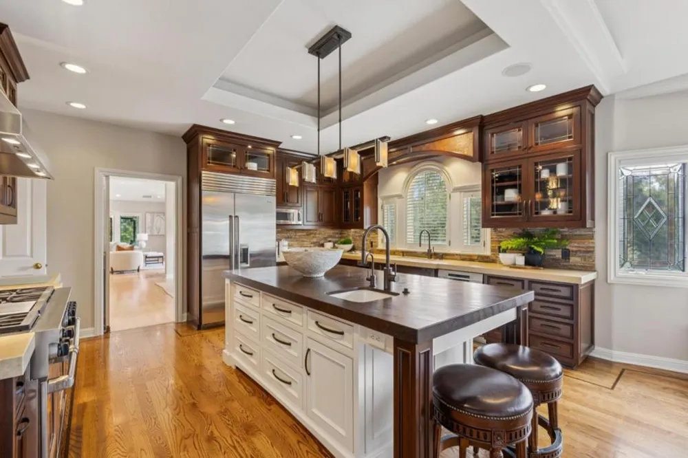 14950 Gypsy Hill Road Saratoga, CA 95070