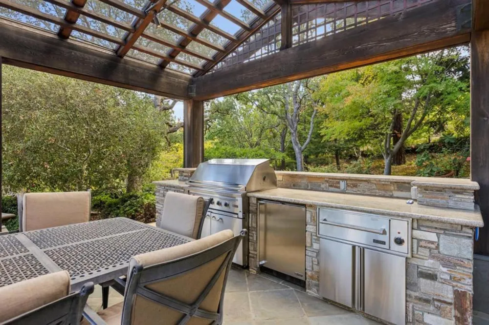 14950 Gypsy Hill Road Saratoga, CA 95070