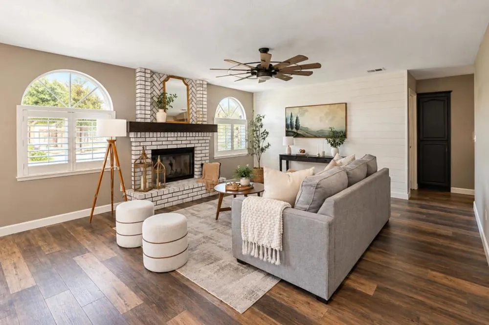 1940 Ponderosa Court Hollister, CA 95023
