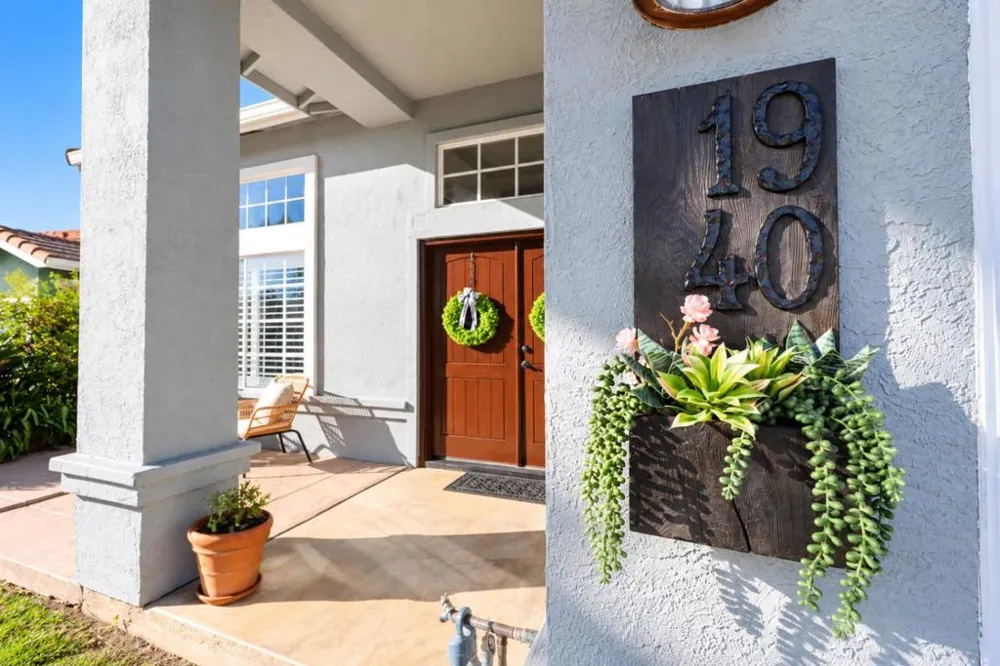 1940 Ponderosa Court Hollister, CA 95023