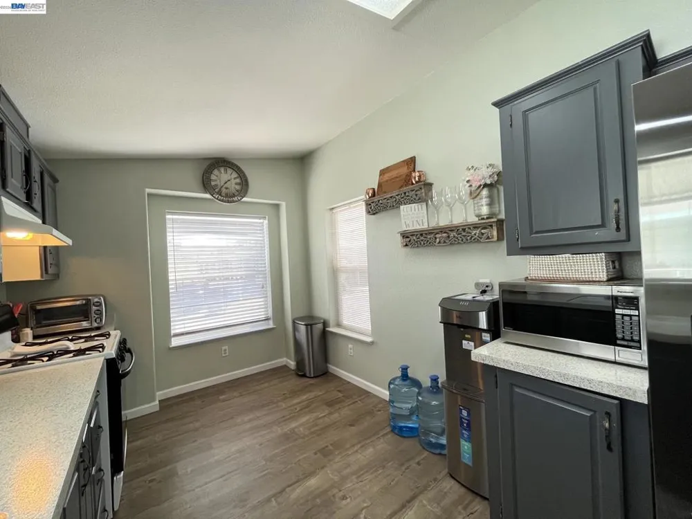 817 Sundial Circle Livermore, CA 94550