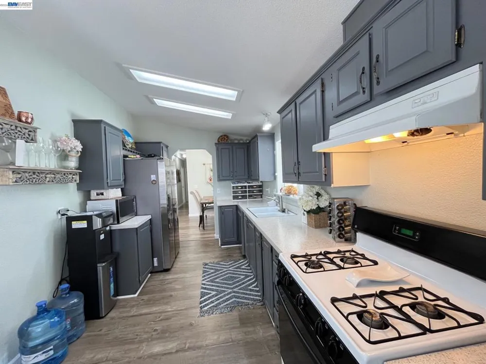 817 Sundial Circle Livermore, CA 94550