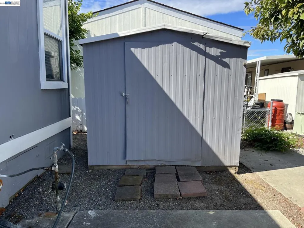 817 Sundial Circle Livermore, CA 94550