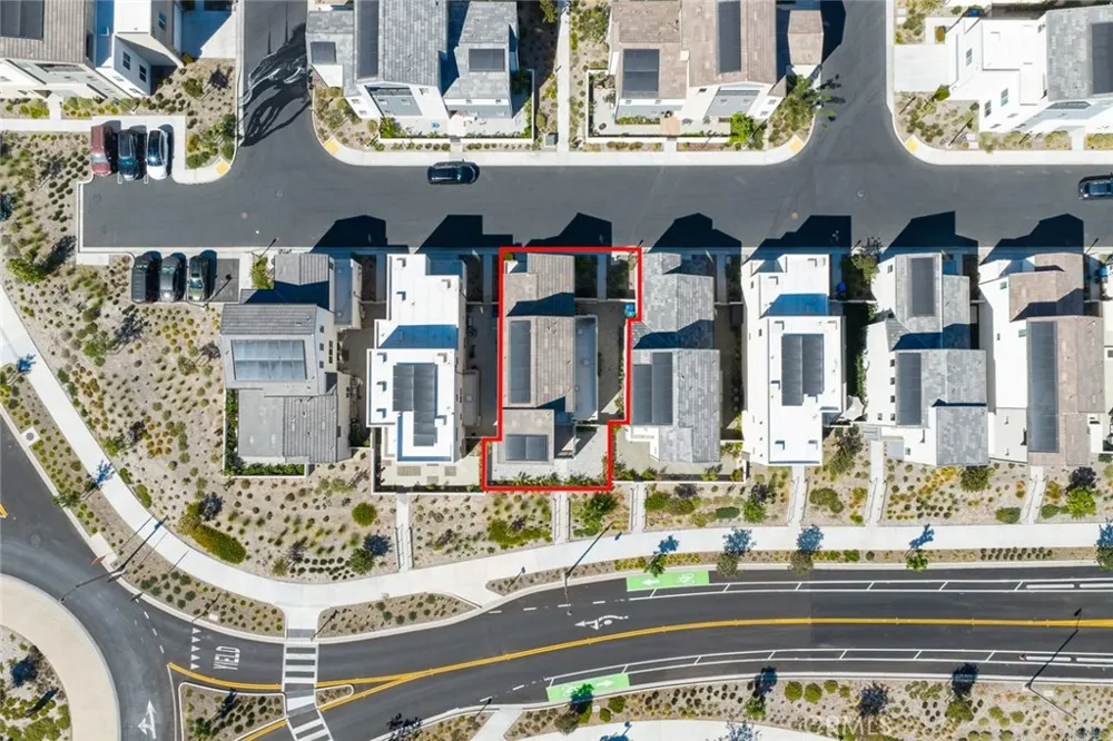 426 Treble Irvine, CA 92618