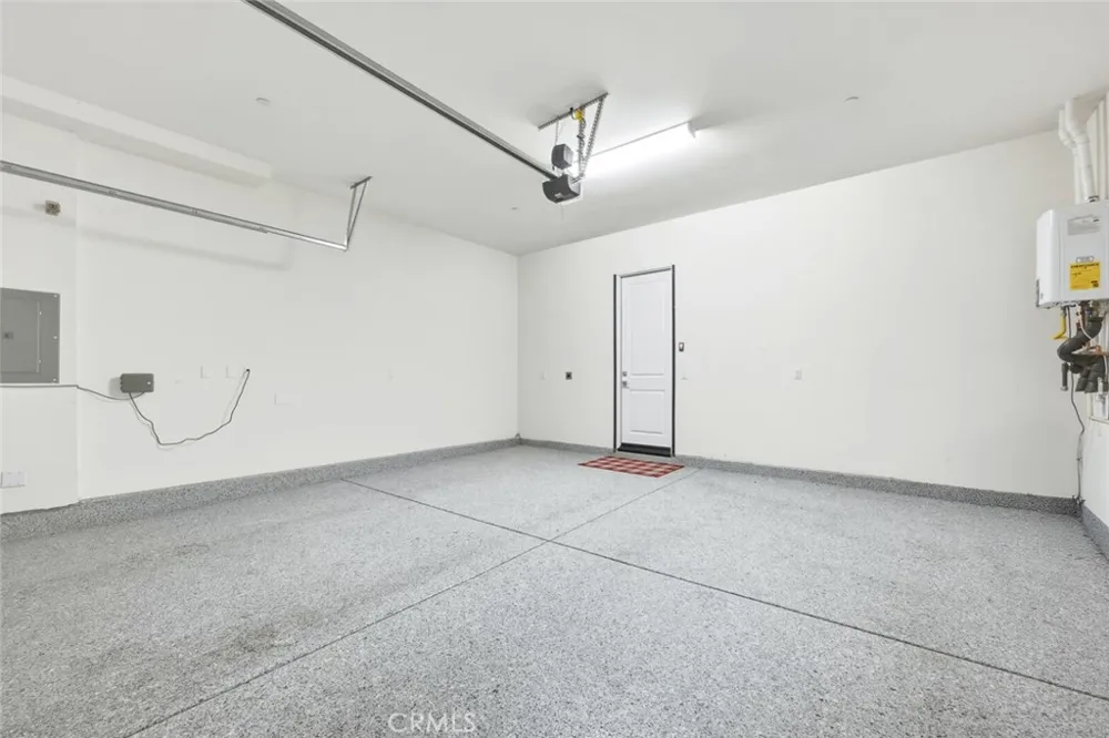 426 Treble Irvine, CA 92618