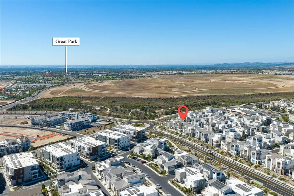 426 Treble Irvine, CA 92618