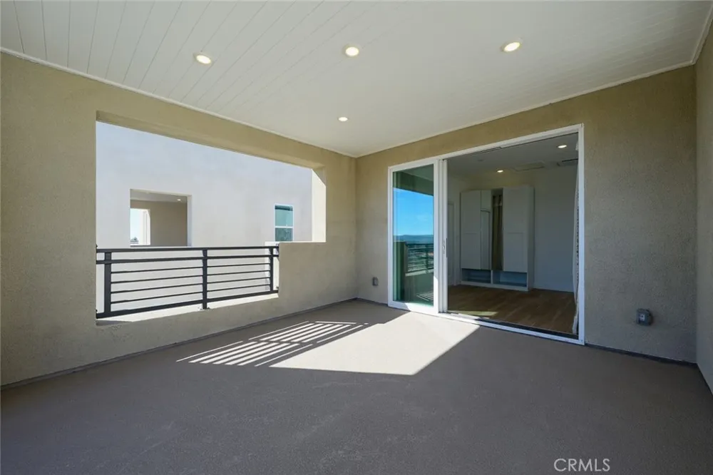 426 Treble Irvine, CA 92618