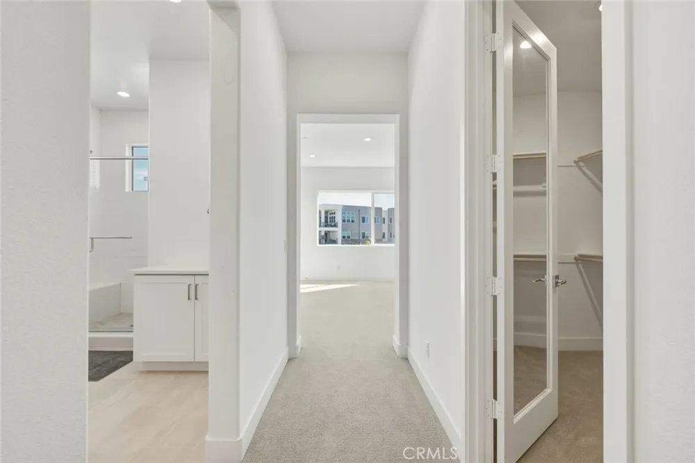 426 Treble Irvine, CA 92618