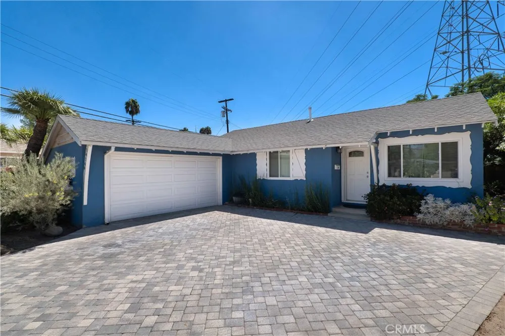 14766 Kingsbury Street San Fernando, CA 91345