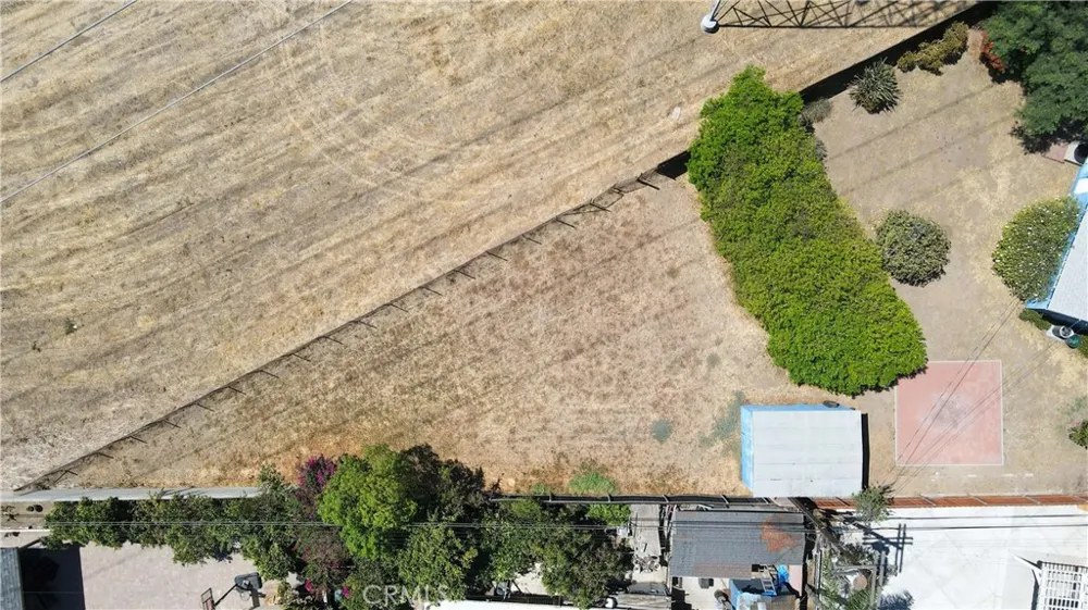 14766 Kingsbury Street San Fernando, CA 91345