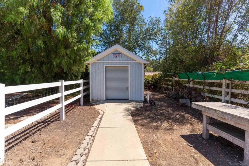 1044 Capra Way Fallbrook, CA 92028