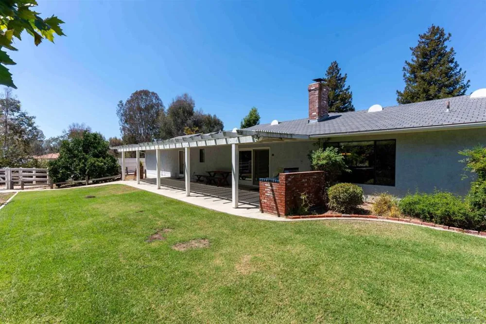 1044 Capra Way Fallbrook, CA 92028