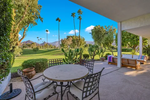47760 Eisenhower Drive