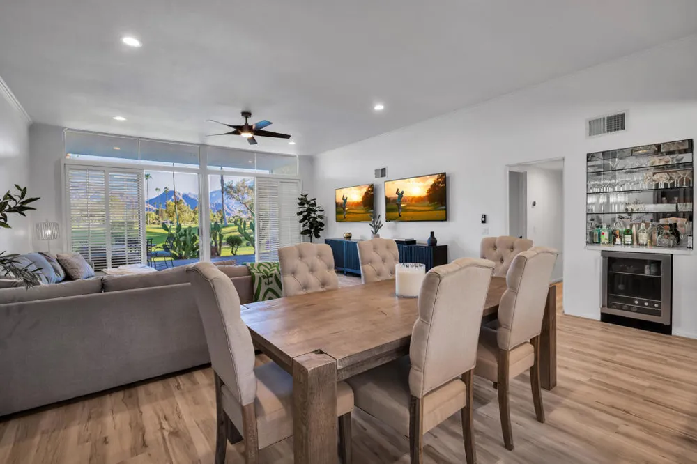47760 Eisenhower Drive La Quinta, CA 92253