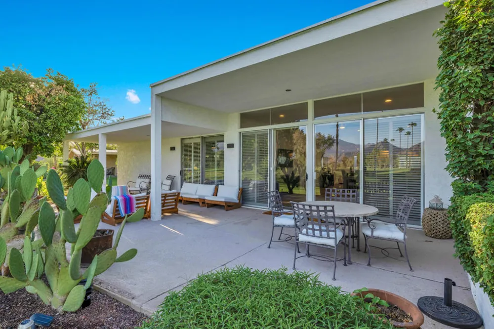 47760 Eisenhower Drive La Quinta, CA 92253