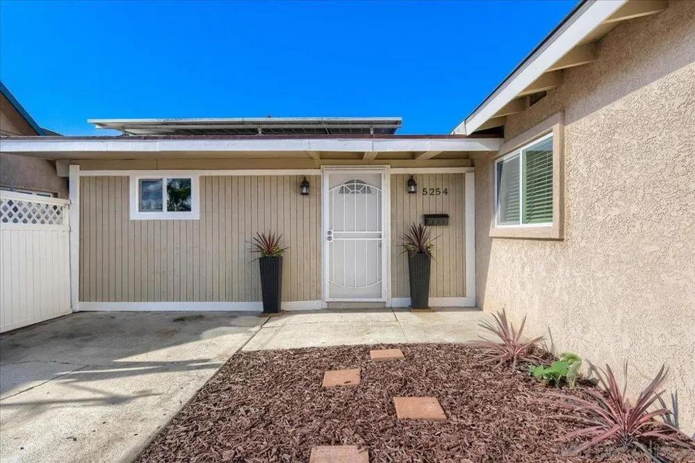 5254 Dante Street San Diego, CA 92117