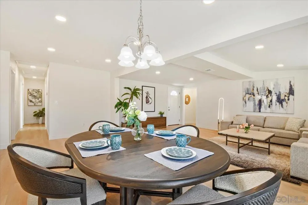 5254 Dante Street San Diego, CA 92117