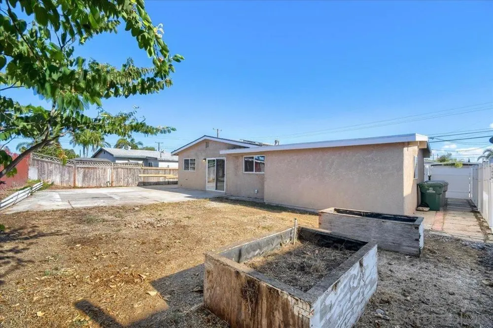 5254 Dante Street San Diego, CA 92117
