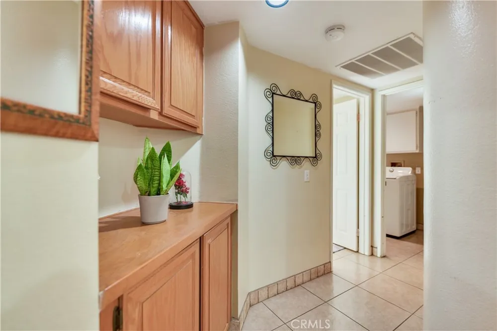 10808 Breezy Meadow Moreno Valley, CA 92557
