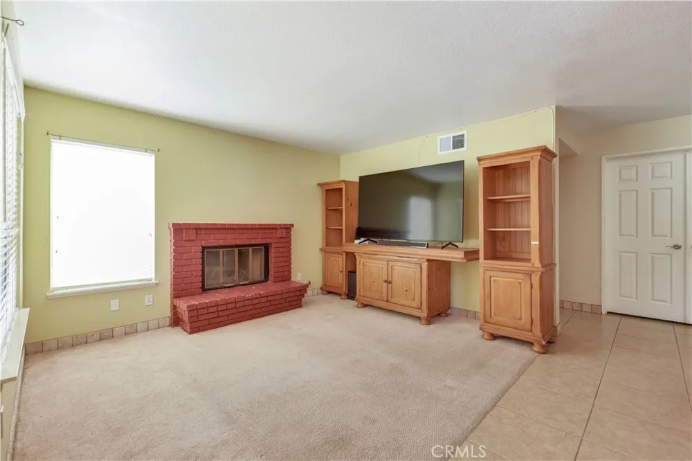 10808 Breezy Meadow Moreno Valley, CA 92557