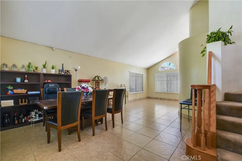 10808 Breezy Meadow Moreno Valley, CA 92557